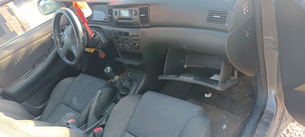  Toyota COROLLA 2005    EN DESARME